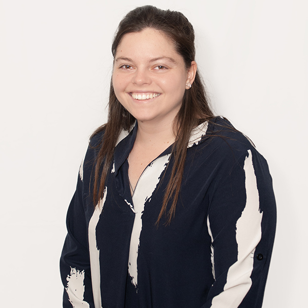 CAITLIN SINGLETON